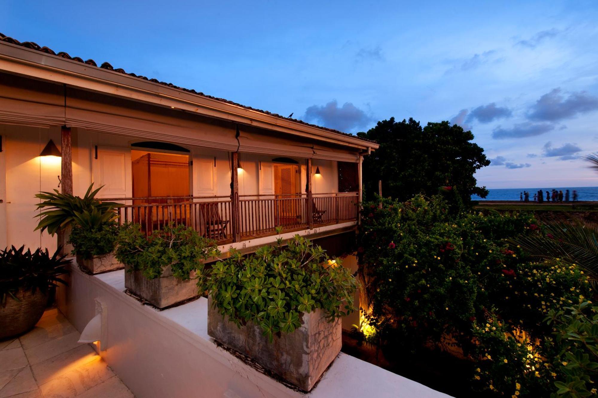 A 03 Bedroom Villa In Galle Fort With Roof Terrace & Pool Zewnętrze zdjęcie